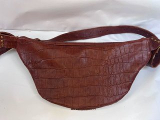 Riñonera de cuero bolso piel vacuno