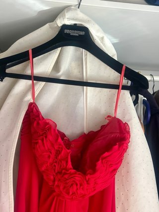 Vestido Pronovias Fiesta Rojo