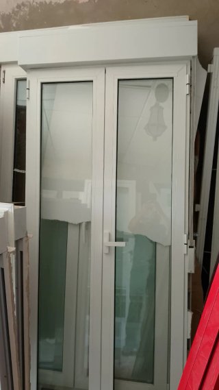 Balconera aluminio abatible  medidas 1 ancho 220 a