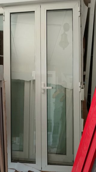 Balconera aluminio abatible  medidas 1 ancho 220 a