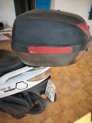 Se vende Scooter 125cc Maxi Scooter Automática