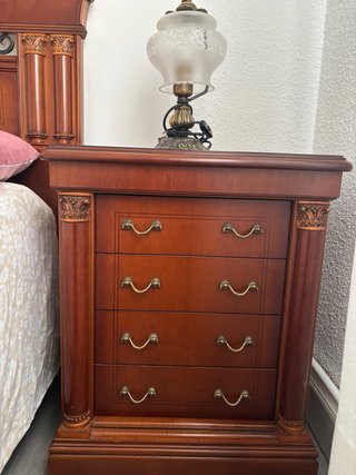 Dormitorio madera maciza