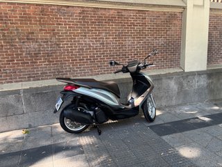 Piaggio Medley 125