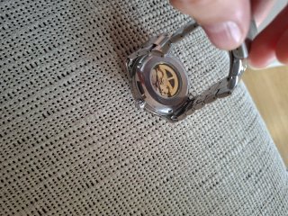 Reloj Automático con Esfera Transparente