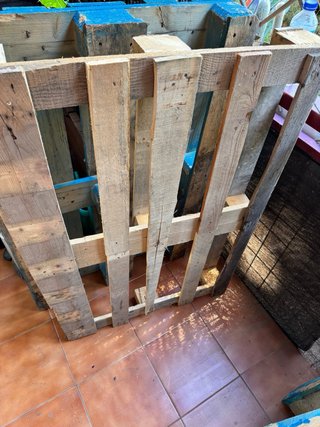 Ultimo dia.Palets europeos de madera