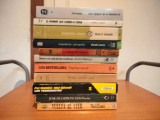 Lote de 70 libros de novela bolsillo, a 45 €