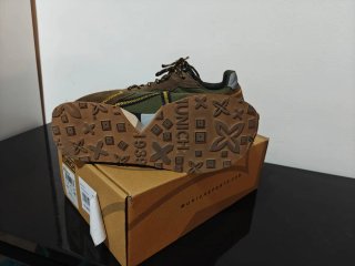 Zapatillas Munich Marrones y Verdes Talla 42