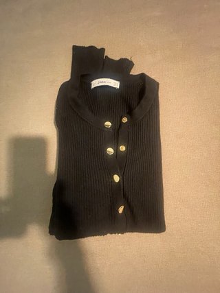 Jersey Zara Negro Botones Dorados