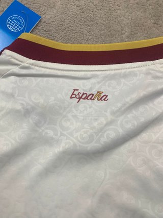 Camiseta España Talla L Adidas Mundial 2026