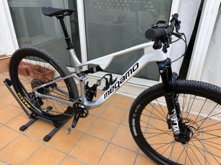 Megamo Track 10 R100 Carbon 2024