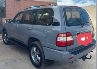 Toyota Land Cruiser 100 2005