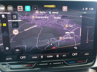 SEAT Leon 2026 FR e-HYDRID 204CV TECHO