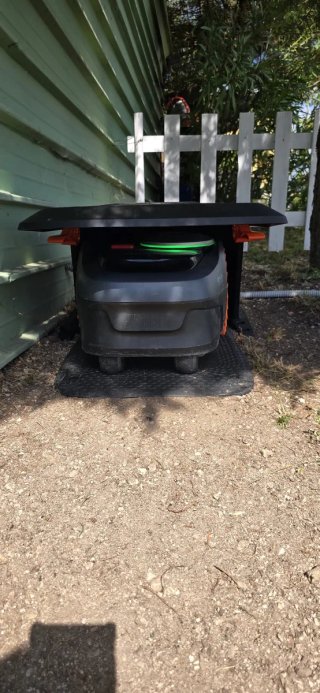 Garage Copertura Pioggia Robot Tagliaerba Segway