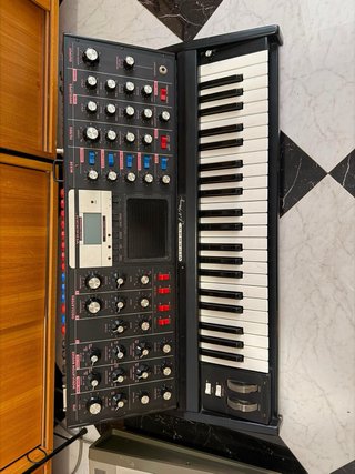 Sintetizador Moog Voyager Analógico