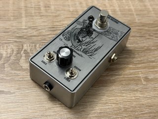 “Master of Range” v2 Preamp/treble booster #004