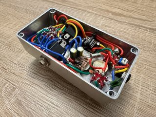 “Master of Range” v2 Preamp/treble booster #004