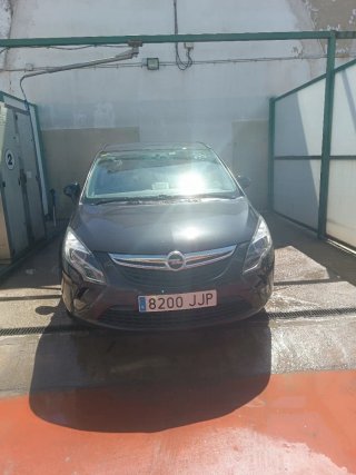 Opel Zafira Tourer 2015