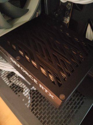 Palit RTX 5080 GamingPro 16GB