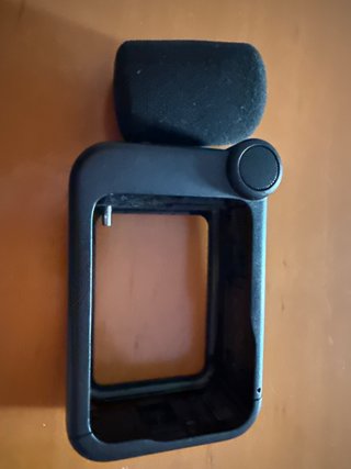 Carcasa GoPro con micrófono (averiado)