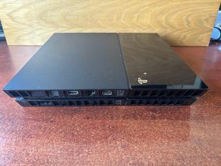 PS4 Fat Sony Negra Funcionando