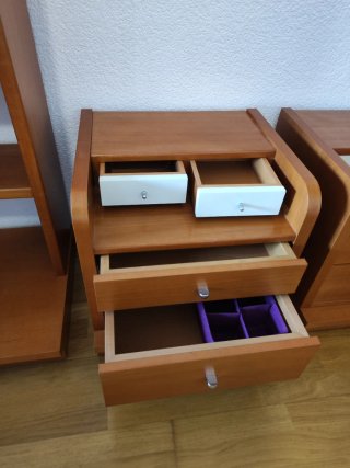 Mesitas de noche de madera