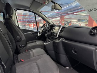 Nissan NV300 2020