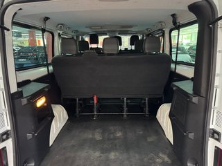 Nissan NV300 2020