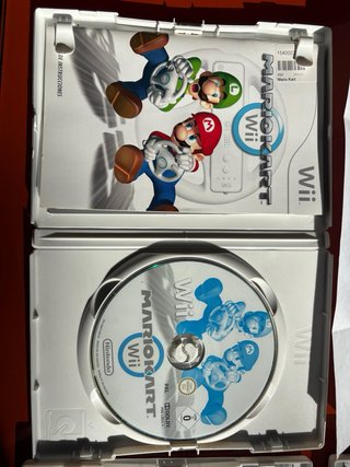 Juegos Wii+volante: Mario Kart, Just Dance, Smurfs