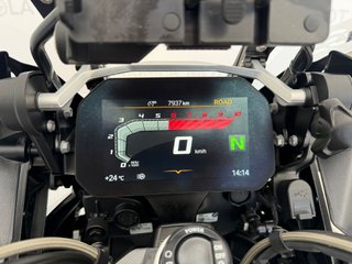 BMW R1250GS Triple Black 2023 · 7.937 km. IVA dedu