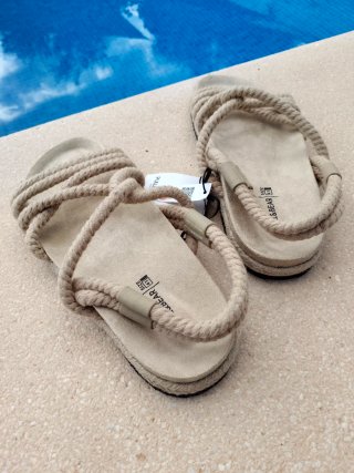 Sandalias Pull&Bear Man NUEVAS