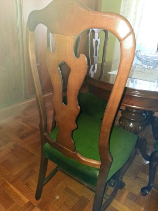 Conjunto mesa y 6 sillas comedor clásico