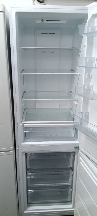 NEVERA COMBI TEKA NO FROST ENERGÍA A+