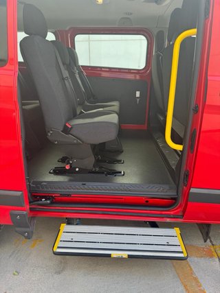 * Ford Transit Custom 2.0tdci * 9 plazas *