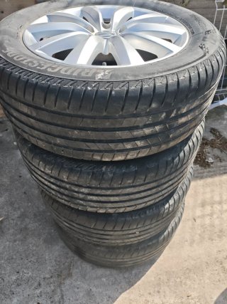 4 Neumáticos Bridgestone Casi Nuevos