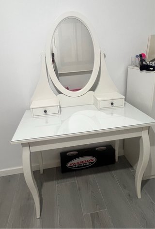 Tocador Ikea Blanco con silla incluida