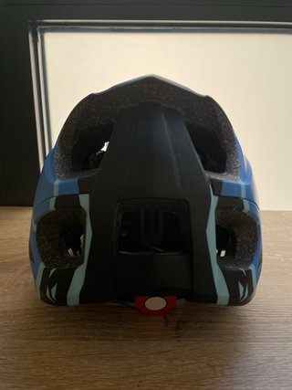 Casco Lixada Azul Diseño Ojos