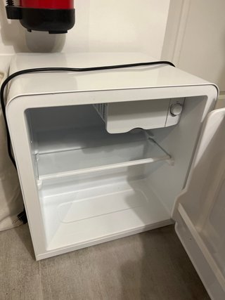 Mini nevera Midea