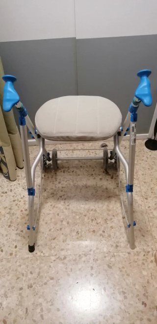 Andador Carrito Aluminio con Asiento