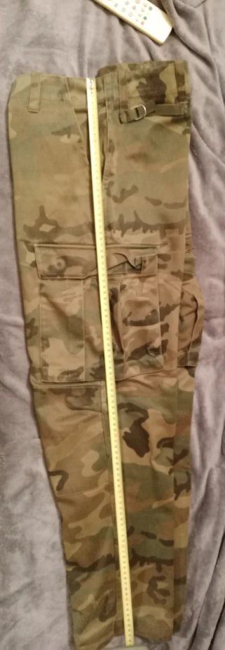 Pantalón militar camuflaje