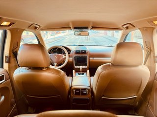 Porsche Cayenne 2004