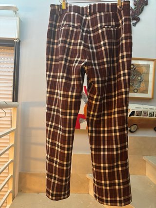 Conjunto top negro y pantalón cuadros Sfera M