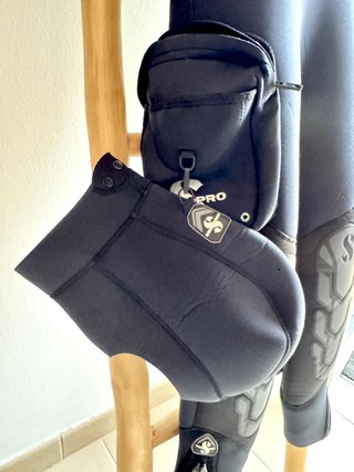 Traje semiseco Scubapro NovaScotia 7.5mm Capucha