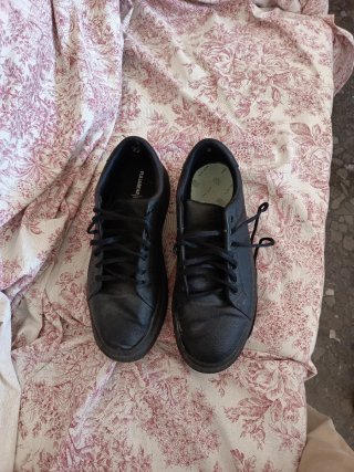 Zapatos Pull&Bear negros talla 42