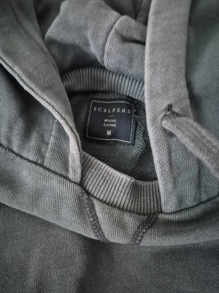 Sudadera Scalpers color uva con Capucha
