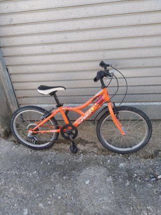 Bicicleta Orbea para niño naranja 5 años aprox