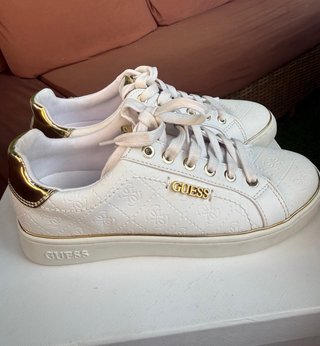 Zapatillas Guess Blancas
