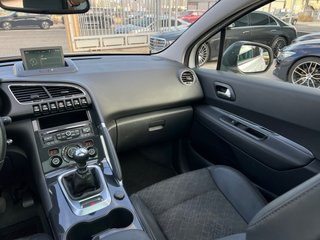 Peugeot 3008 ALLURE / Manual / Gasolina / Año 2016