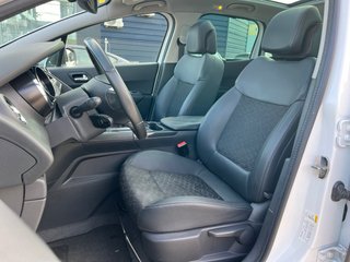 Peugeot 3008 ALLURE / Manual / Gasolina / Año 2016