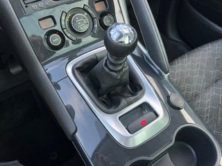 Peugeot 3008 ALLURE / Manual / Gasolina / Año 2016