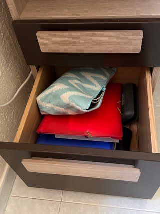 Mesa escritorio madera y metal